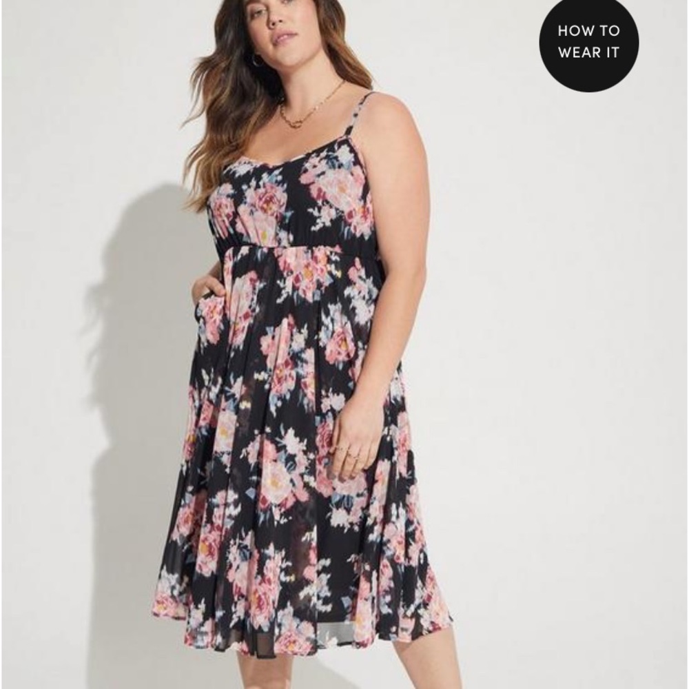 Chiffon Pleated Sleeveless dress